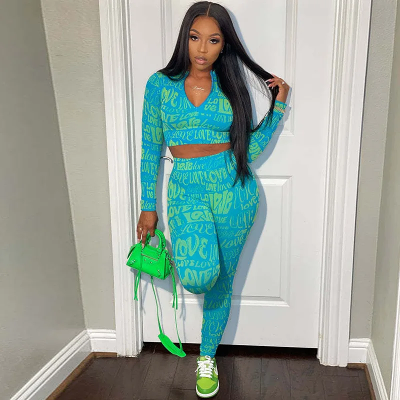 

2022 Summer Women's Fashion Print Sexy V-neck Short Jacket Sports Casual Pants Two-piece Suit