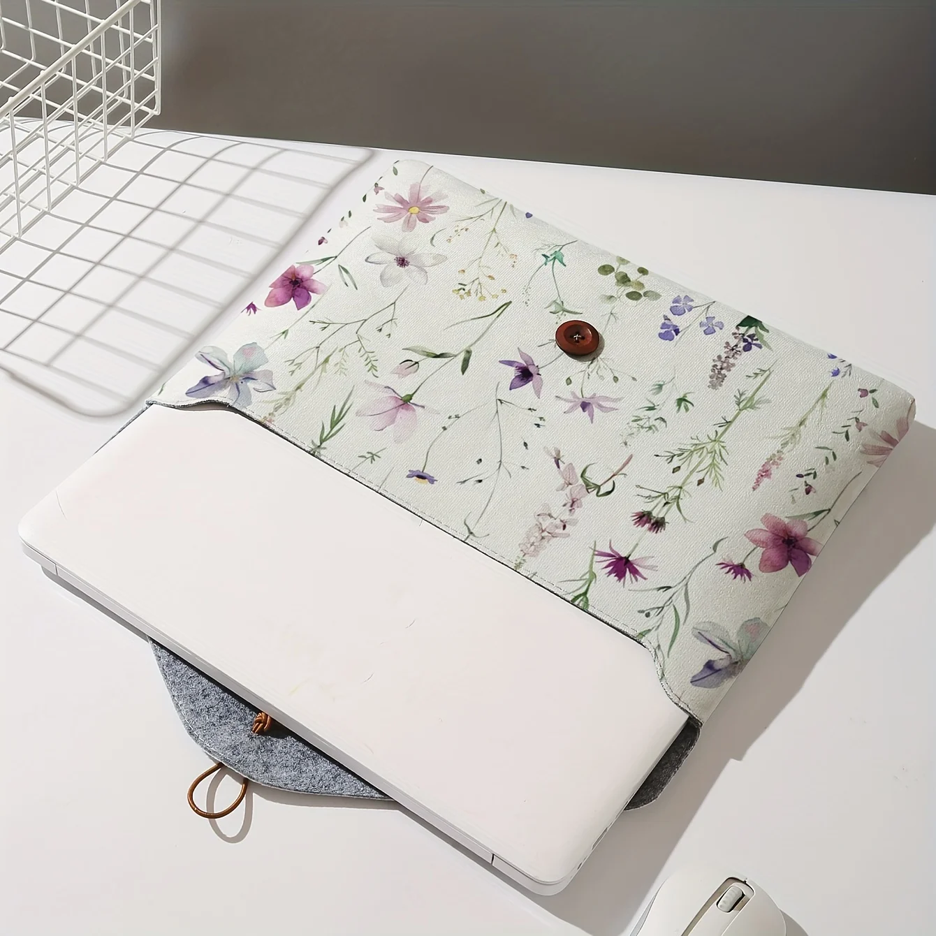 Floral print pattern laptop bag with soft laptop fabric cover, suitable for laptop soft cover storage and tablet storage bag
