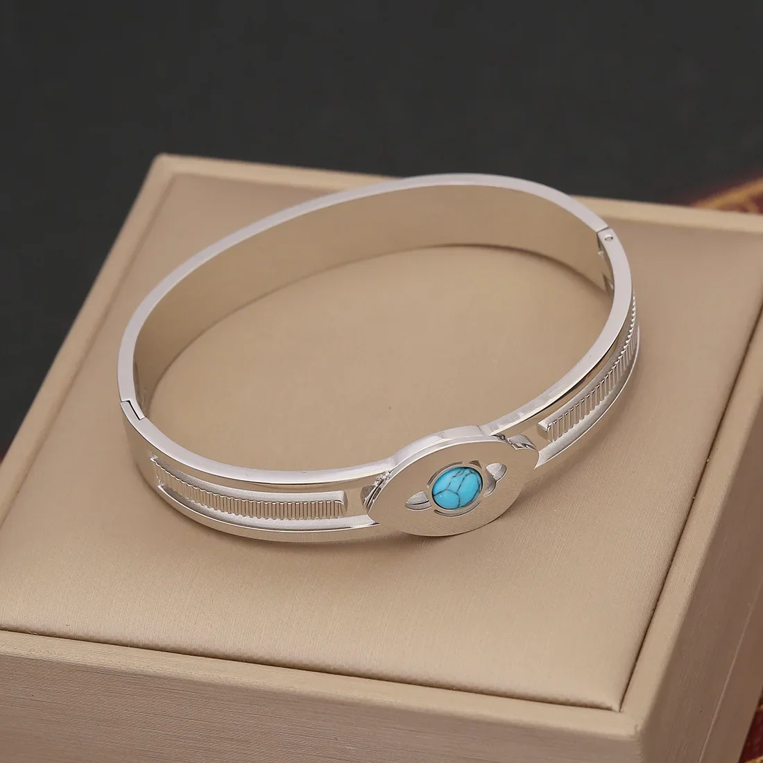 316L Stainless Steel Silver Zircon Eye Bangle Bracelet for Women High Quality Non fading Wrist Jewelry Party Gift Wholesale