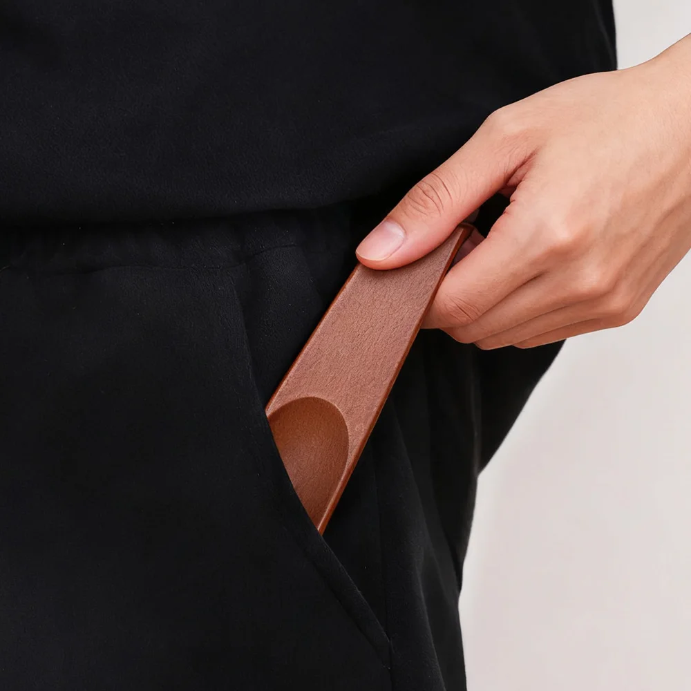 Compact Beech Wood Shoehorn – Portable Travel Shoe Accessory