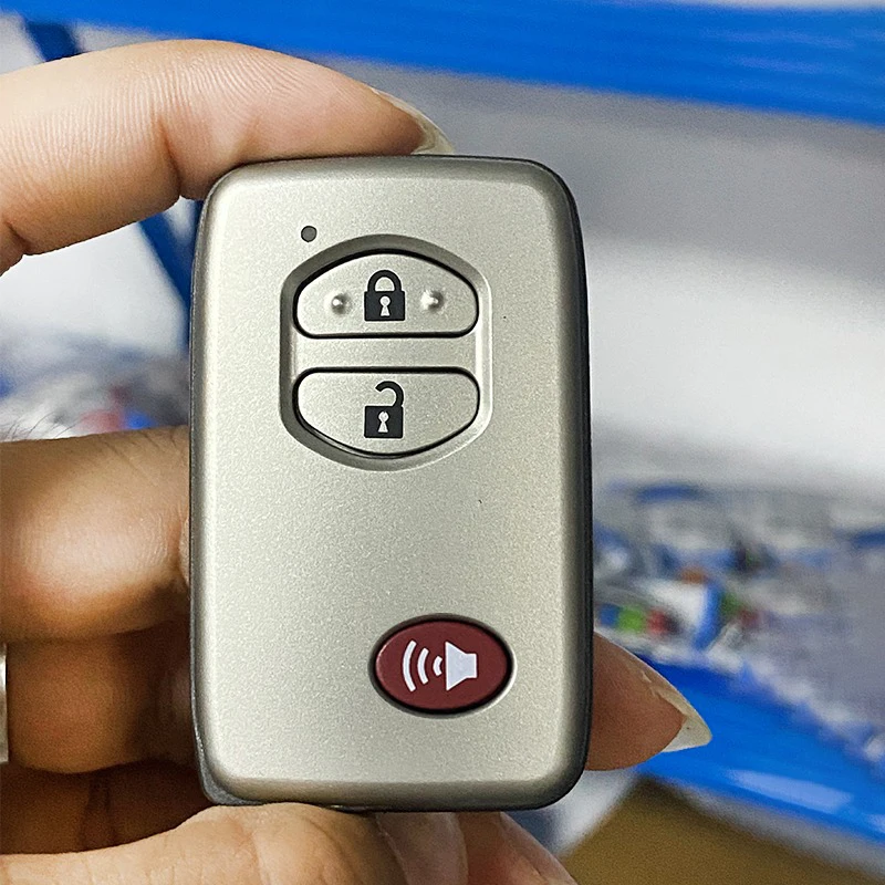Toyota Land Cruiser 2008+ Smart Key Fob 3 Buttons 4D Chip 314MHz HYQ14AEM 89904-60771 2 Toyota Land Cruiser 2008+ Smart Key Fob 3 Buttons 4D Chip 314MHz HYQ14AEM 89904-60771 2