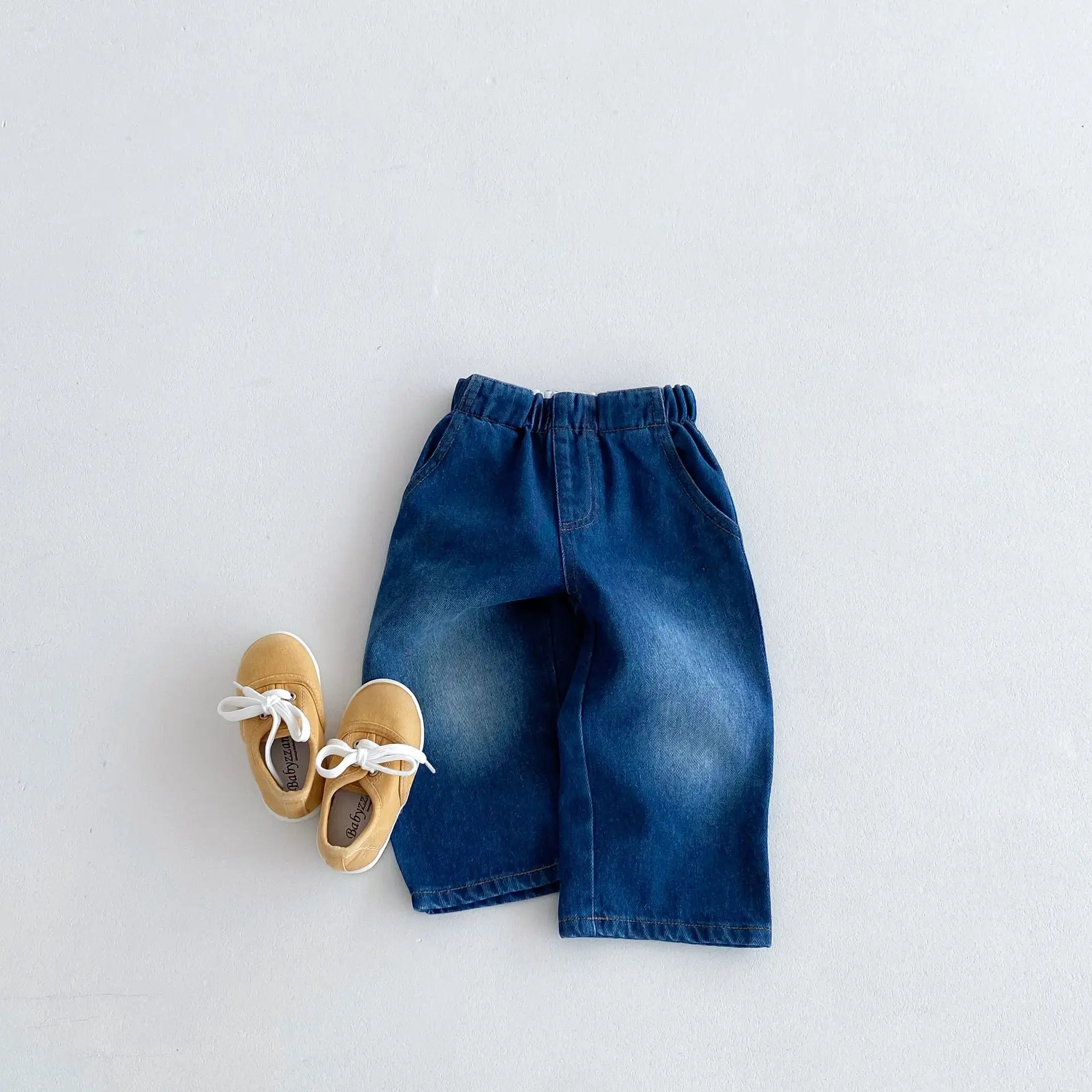 

2024 Autumn New Children Loose Denim Trousers Solid Toddler Boys Loose Casual Pants Girls Fashion Versatile Jeans Kids Clothes