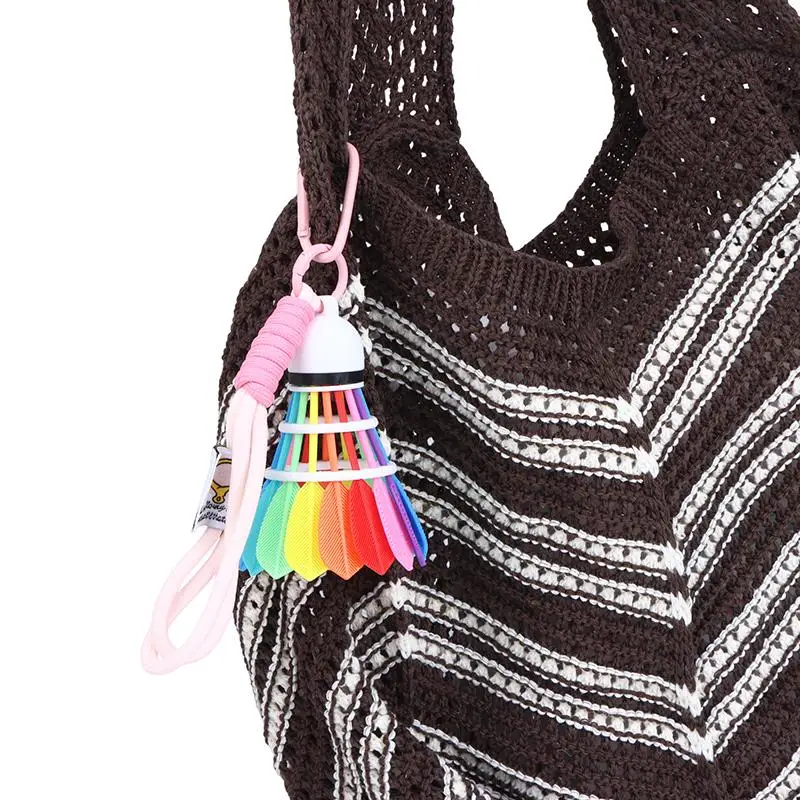 1 Stück Kreativer Bunter Badminton-Schlüsselanhänger, Schreibtisch-Dekoration, Rucksack-Anhänger, Sportgeschenk, Souvenir für Kinder und Erwachsene