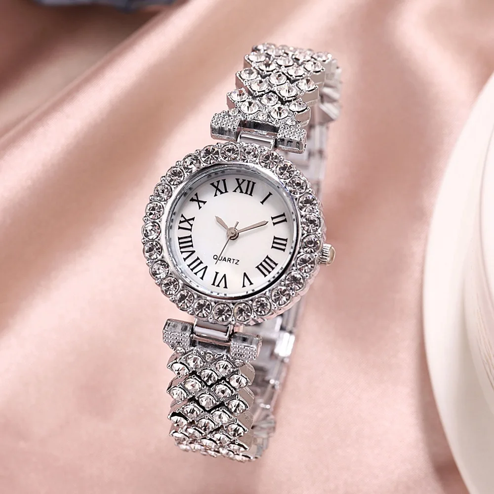 Women's Quartz Bracelet Watch Steel Belt Love Rhinestone Luxury Fashion Watch
