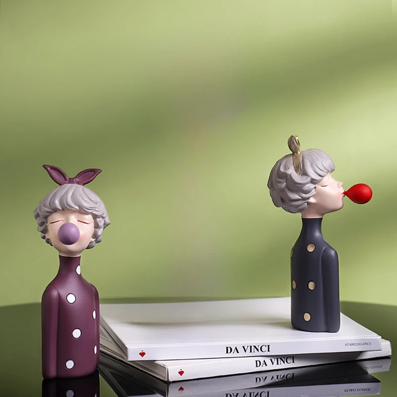 

Cute bubble mouth girl living room bedroom entrance study counter resin crafts clothing store window sculptures