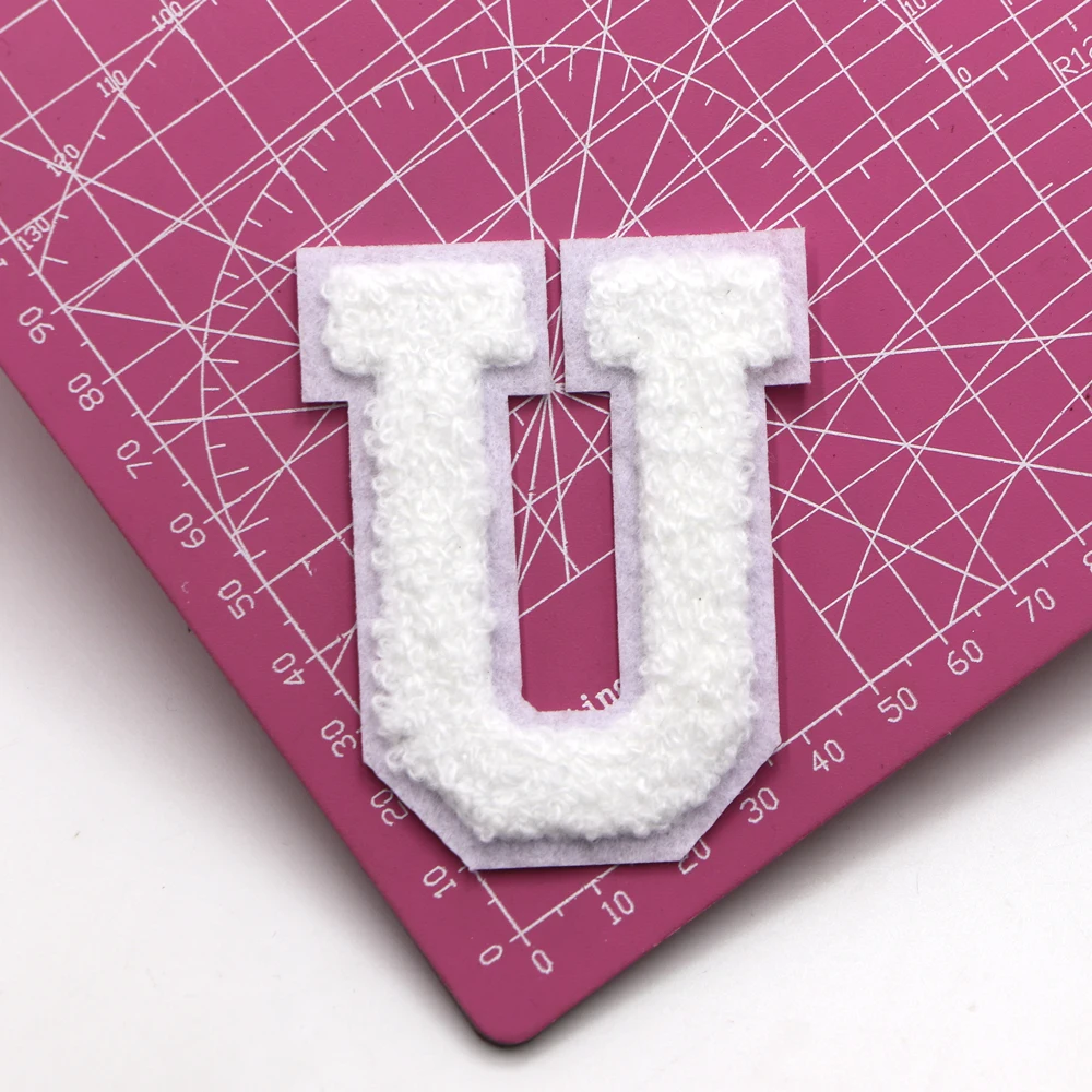 1PC weiße Chenille-Buchstaben-Aufnäher zum Aufbügeln, Chenille-Aufnäher, A-Z-Aufnäher, bestickter Aufnäher, Aufnäher für Kleidungsname – Detail 23