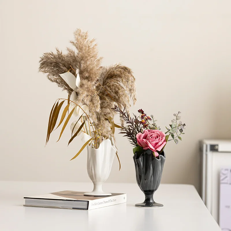 Creative Nordic Ceramic Irregular Vases, Home Living Room Desktop Office Decorations, Modern Minimalist, Flower Arrangement, 1Pc