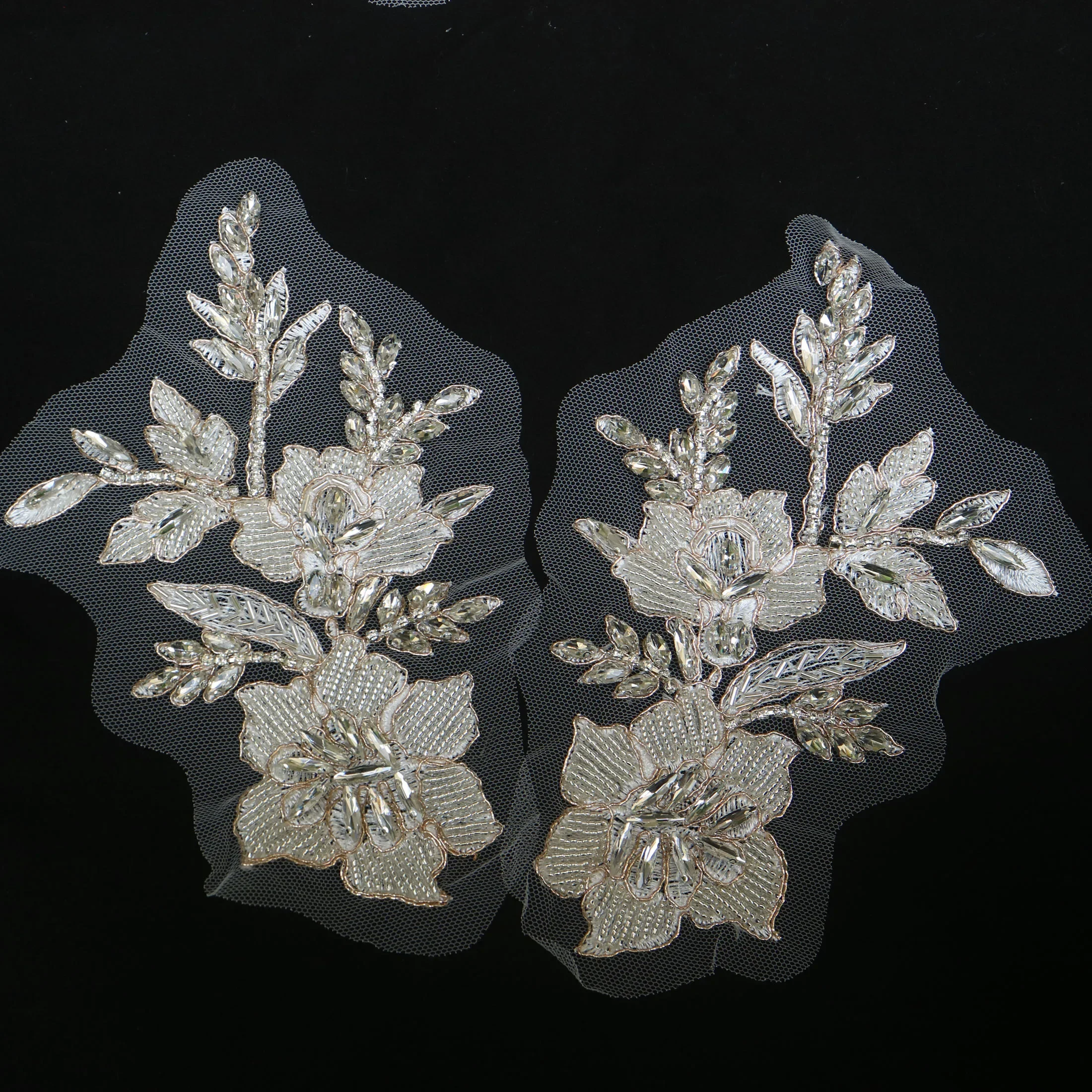 2 Stück/Paar Luxuriöse Glas-Strass-Perlen-Applikationen für Kleidung, DIY-Applikationen zum Aufnähen, Blumenapplikationen für Hochzeitskleider, Stickerei