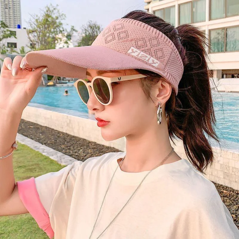 여름 스포츠 햇빛 가리개 모자, 탑이 비어있는 통풍성 런닝 사이클링 캡, 여성용 넓은 챙 모자, 통기성 자외선 차단 모자