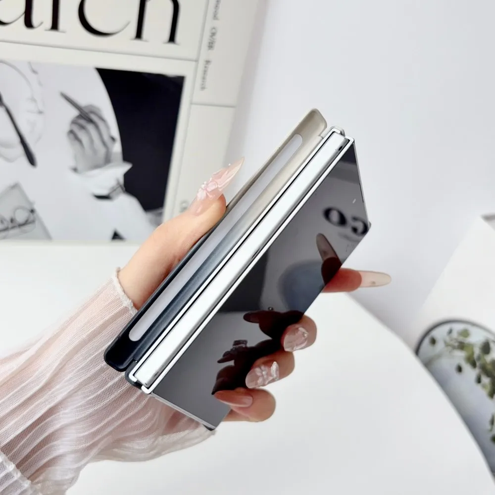 Gradient Dual Color Axis Hinge Shockproof Protective Case