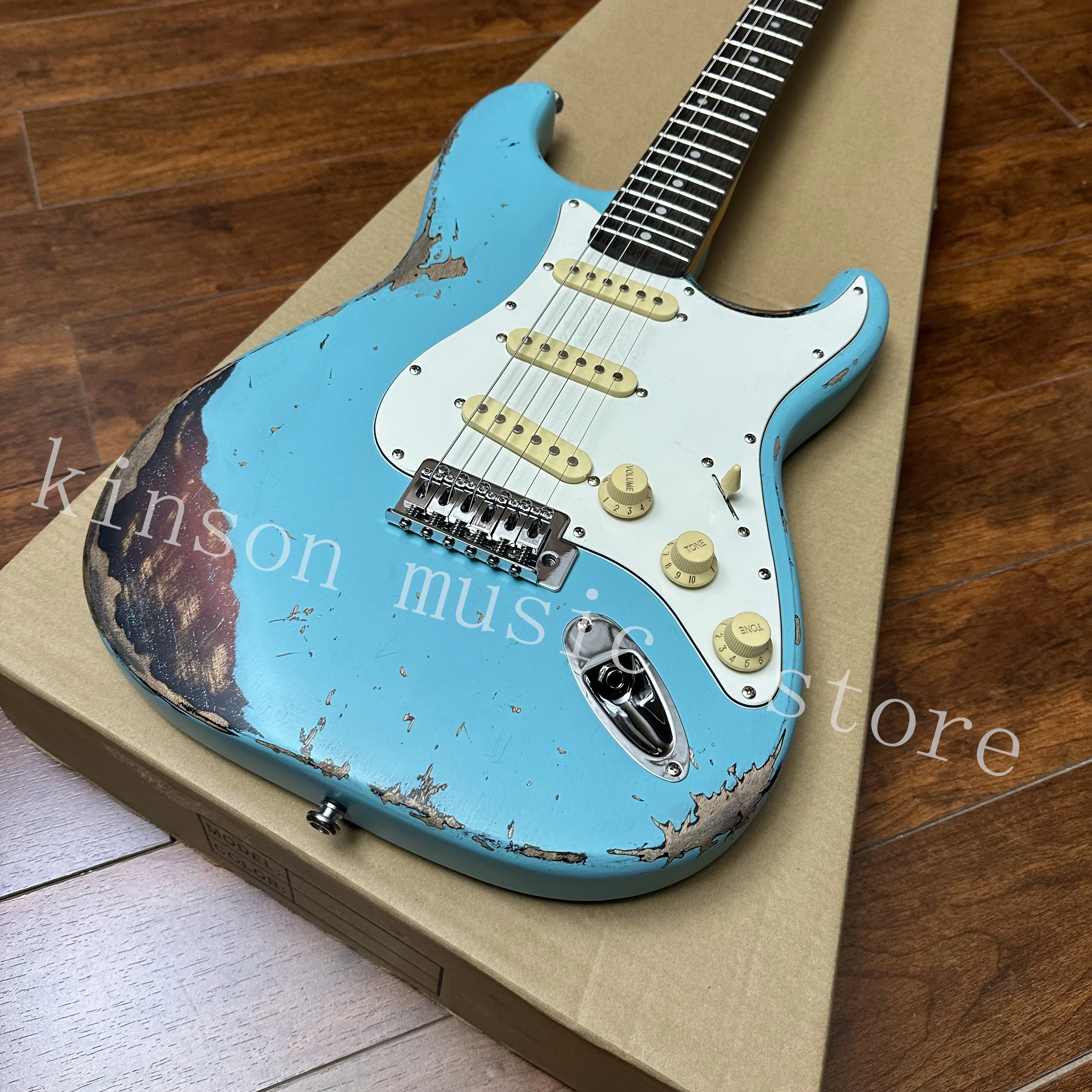 

Relic Electric Guitar, Alder Body, SSS pickup,Blue Color, Rosewood Fingerboard, 6 Strings Guitarra,in stock