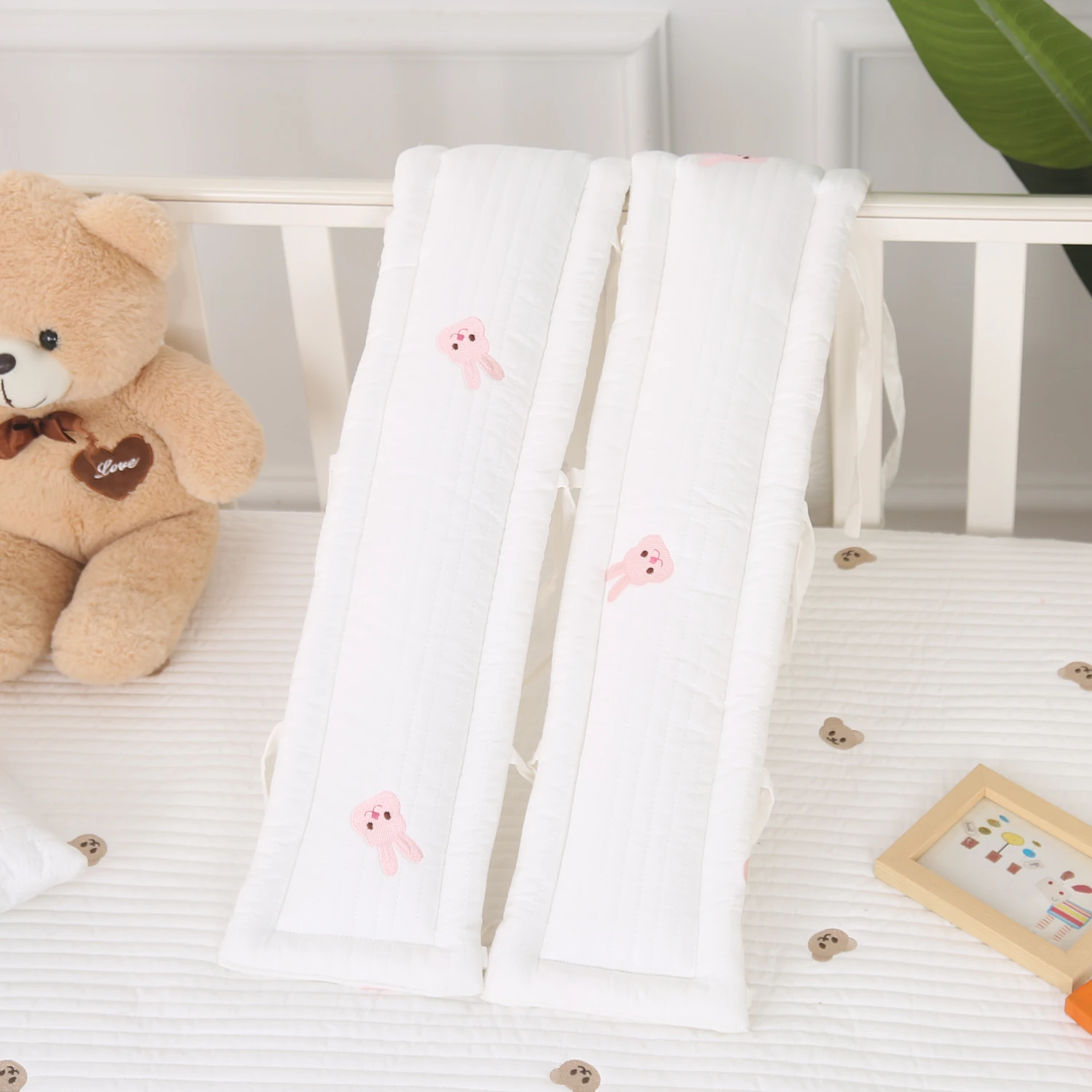 Pure Cotton Bumpers for Baby Beds Soft Edge Guards to Prevent Bumps Cushion Fences for Joint Beds with Anti-Bite Strips