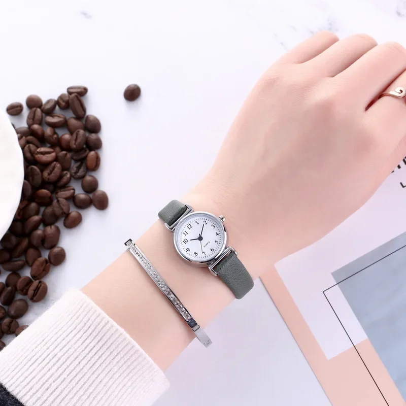 New Ladies Compact Simplicity Dial  Arrival  Leather Band Elegant Fashion Women Watch Casual Quartz Wristwatch 3