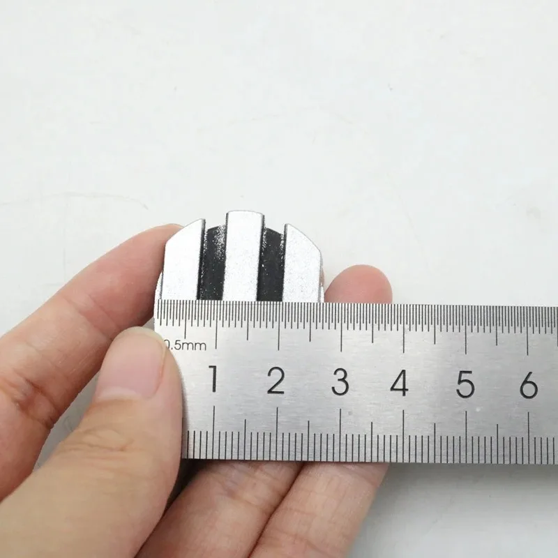 Engine Cylinder Head Cover Trim Valve Screw Small Cap Clip For BMW 3 5 7 Series E36 E46 E34 E39 E60 E38 E65 X3 X5 Z3 Z4