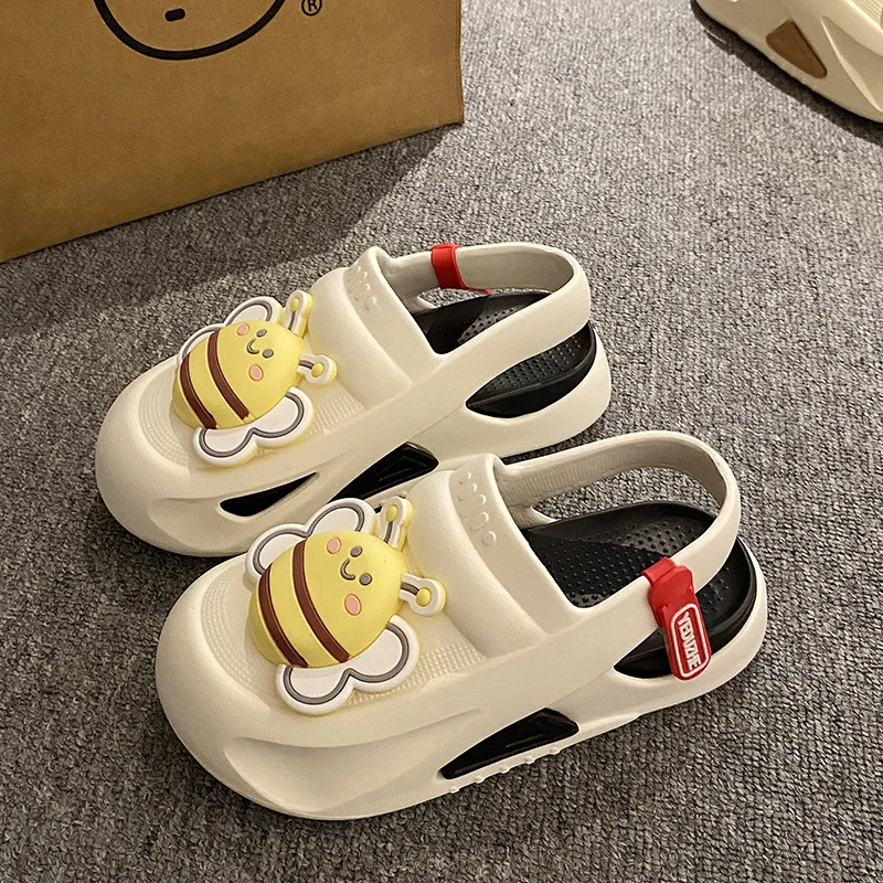 2024 New Spring Women's Hole Shoes Comfortable Soft Sole Anti Slip Indoor Sandals Cave Women's Garden Shoes Summer Slippers