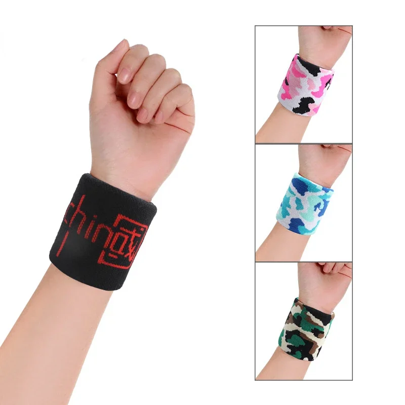 

1pc Cotton CamoWrist Support Sports Sweat Absorbing Basketball Badminton Gift Wristbands Wrist Protector