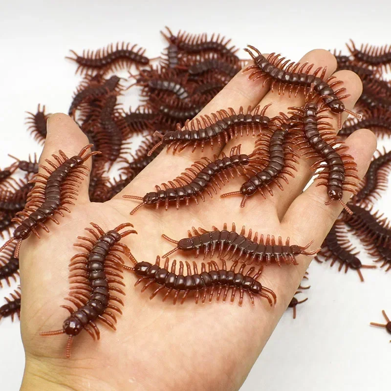 Fake Roaches Scary Insects Plastic Bugs Pretty Realistic Fake Cockroach for Halloween Party Tricking People Kids Playing Gifts prank toys joke toys
