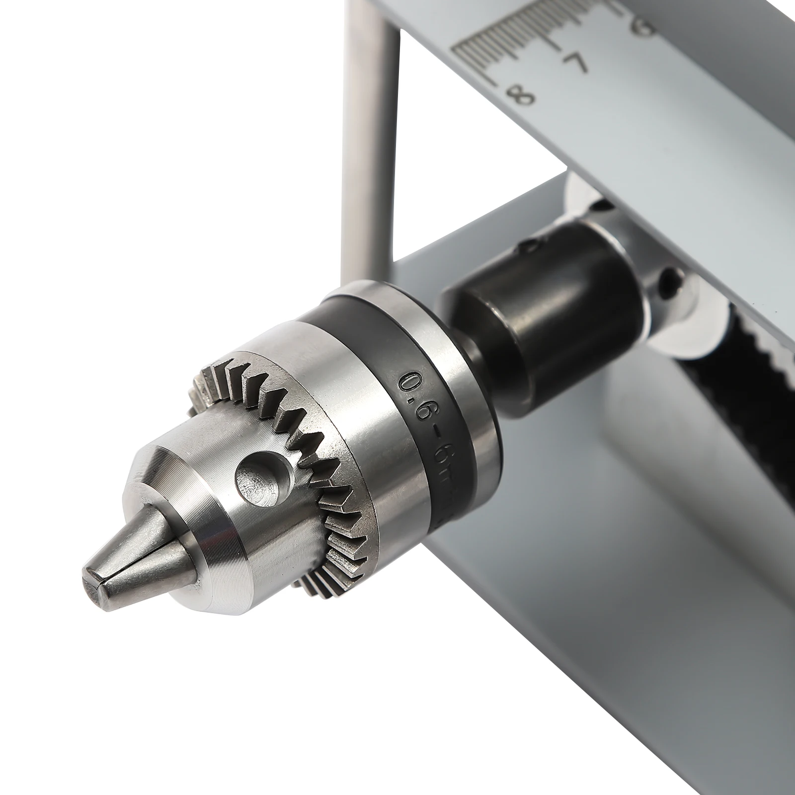 Elektrische Mini-Tischkreissäge, 4,33 Zoll, Kreuzschnitt-Gleitsäge mit 7-Gang-Einstellung, 0–90 ° Winkelschnitt, 96 W Motor aus reinem Kupfer für Holz – Detail 12