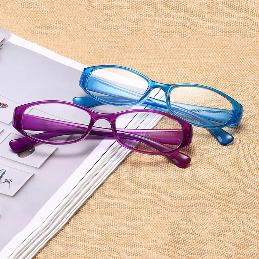 Ultra-Light Comfort Reading Glasses with Eye Protection for Men and Women