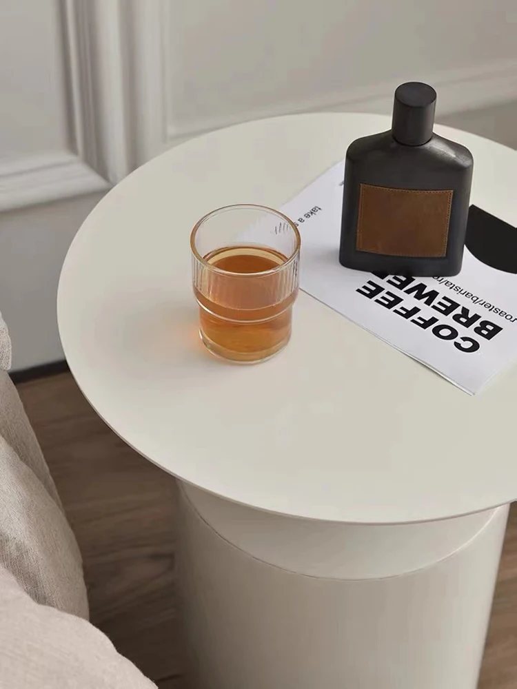 Luxury modern bedside table living room small coffee table creative round Simple coffee bedside