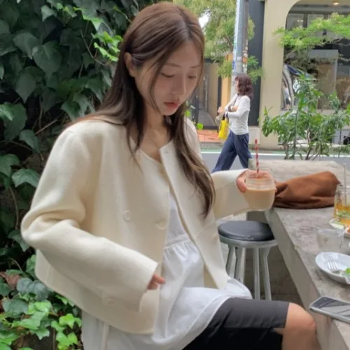 Off-white 0.55kg in stock