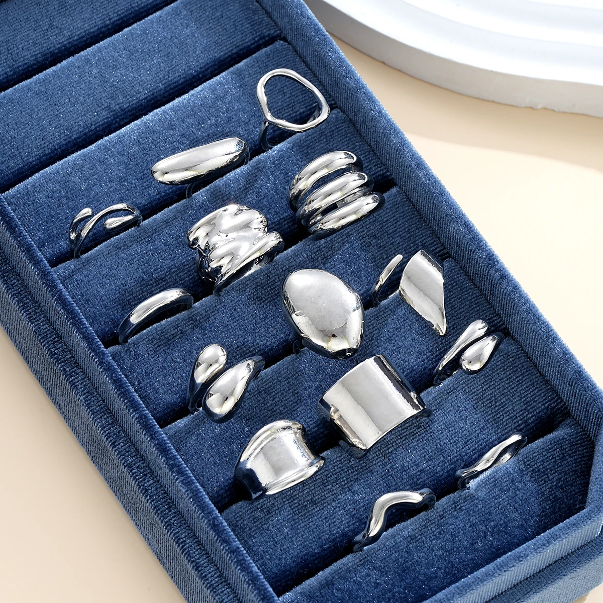 14 Piece Simple Luxury Ring Set for Women Fashion Smooth Wide Face Irregular Geometric Rings Daily Party Wear Jewelry Gifts New