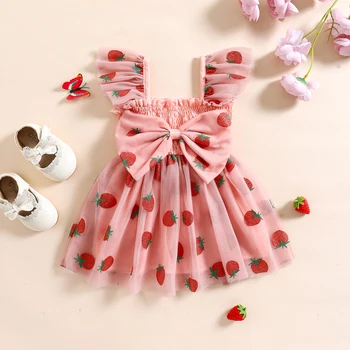 Abito da bambina con stampa di fragole Abito da principessa con maniche a volant in tulle Abiti con collo quadrato per bambini Abiti per neonati 0-4 anni