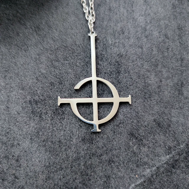 Collana A Croce Ghost In Acciaio Inossidabile - Ciondolo Punk Con Design Satanico, Perfetta Per Fan Della Band