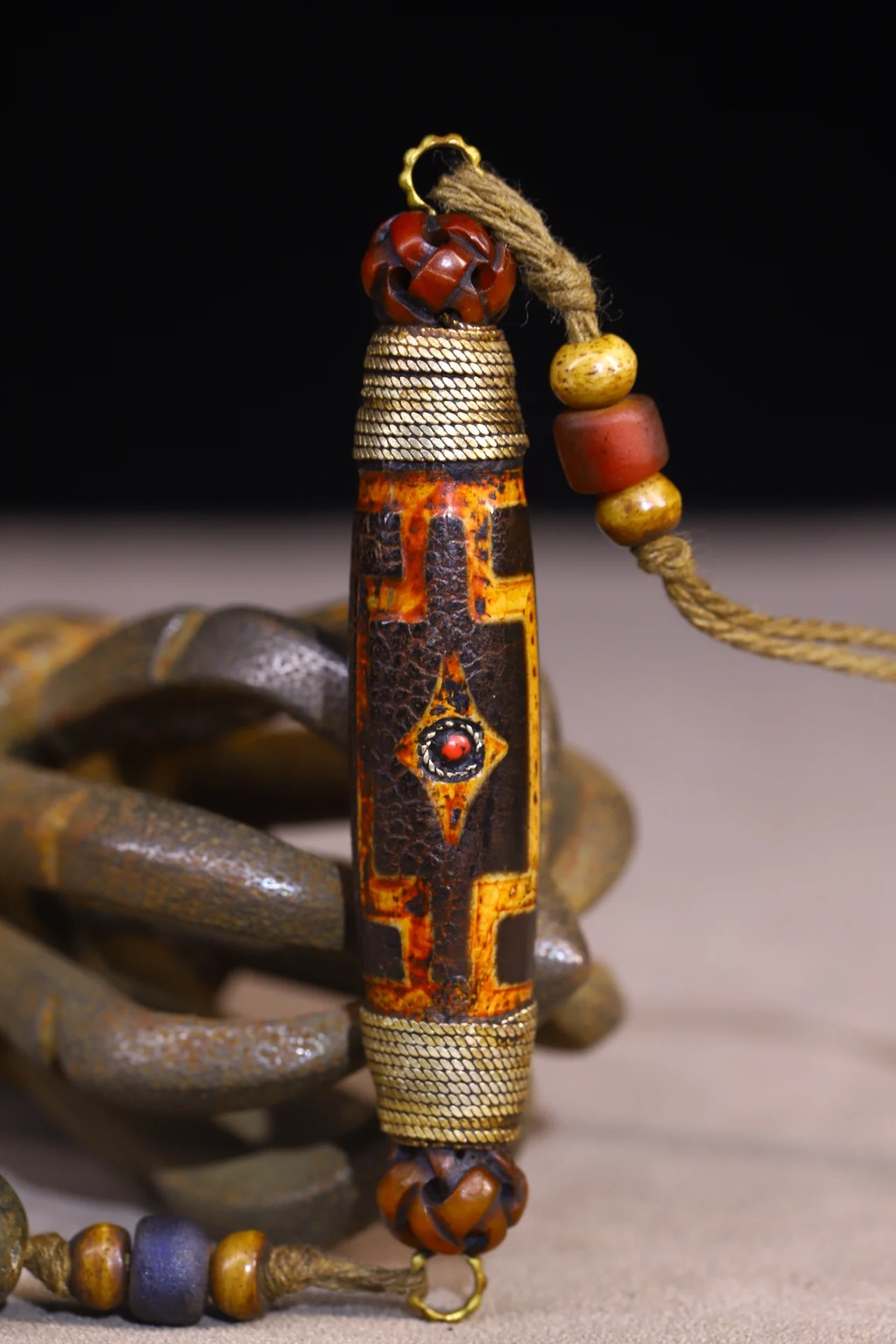 

3"Tibetan Temple Collection Old Natural Agate Mosaic Gem Dzi Beads gZi Beads nine eyeballs Amulet pendant Town house Exorcism