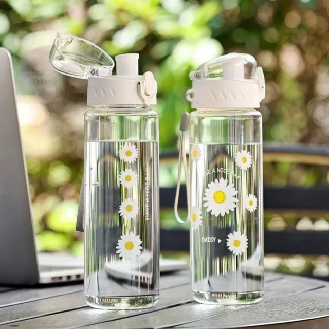 780ml Daisy Flower Plastic Water Bottle Sports Transparent Water Bottle Portable Gym Travel Clear Leakproof Drinking Bottle 2