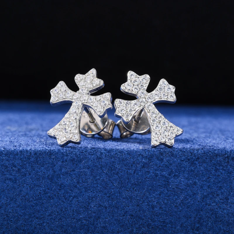 ICEOUTBOX S925 Full Moissanite Cross Stud Earrings for Women Men Hiphop Party Jewelry 925 Sterling Silver Sparkling Wedding silver earrings,silver stud earrings,womens earrings
