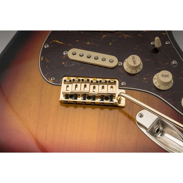 BASIC AUDIO throbby トレモロ fender vintage BASIC AUDIO throbby