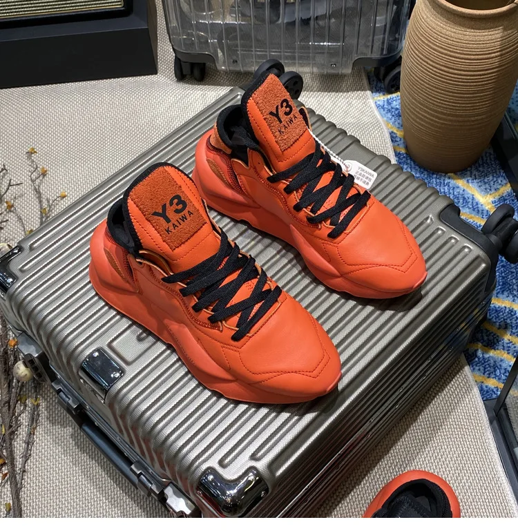 

New Fashion Men Sports Shoes Genuine Leather Thick Sole Breathable Outdoor Running Shoes Women Sneakers Youth Walking Shoes