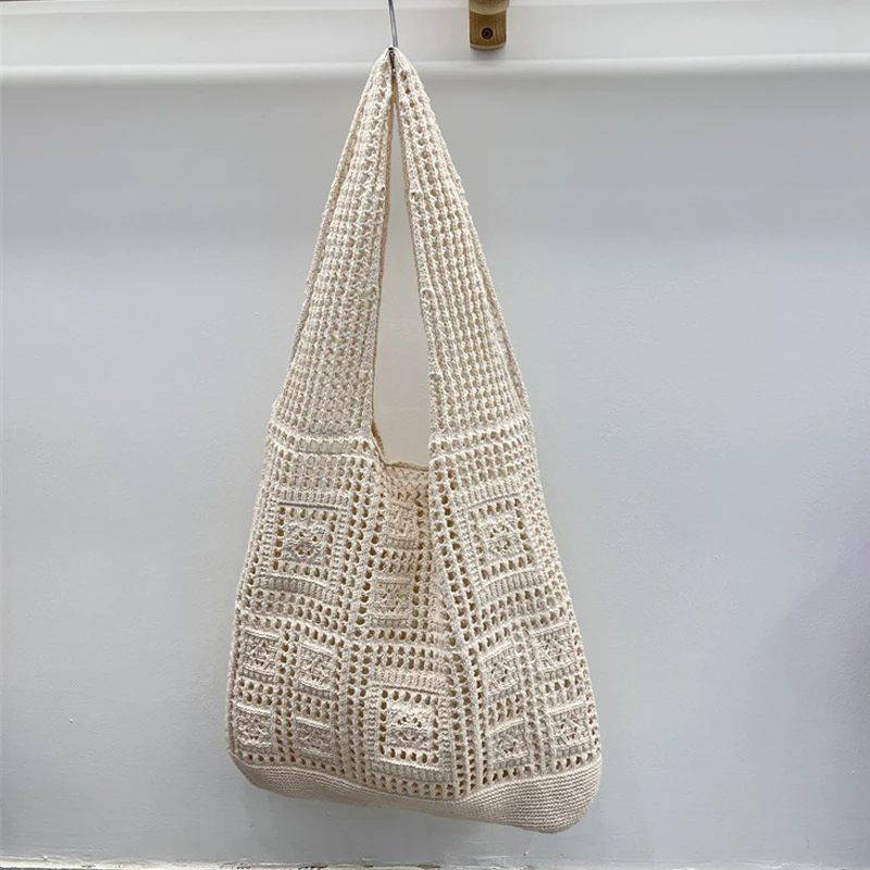 thumbnail image 1 of Bolsos de mano casuales y delgados para mujer, bolsos y carteras de diseñador de lujo, novedad de 2023, bolso de hombro con decoración hueca de punto de nailon, 1 of 5