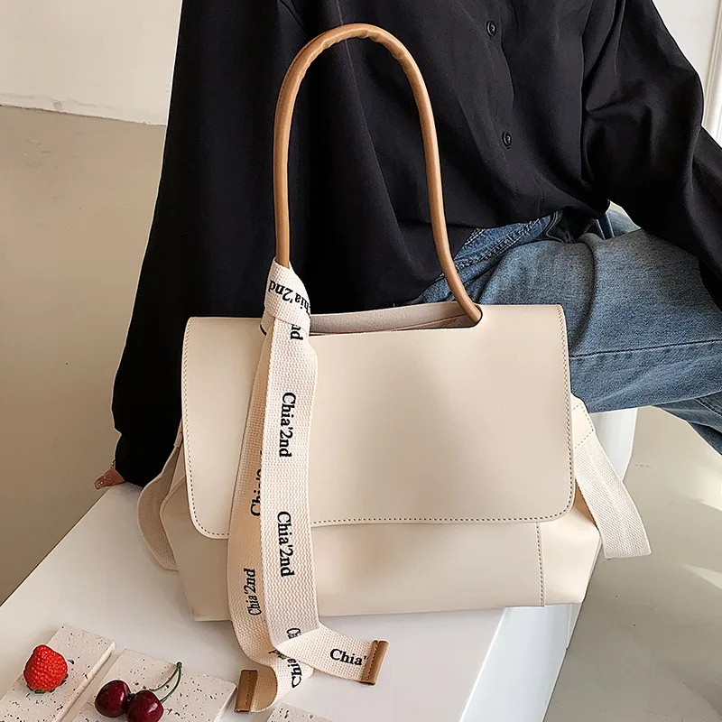 

Girl Large Capacity Bag Female 2023 New Niche All-in-one Commuter Underarm Bag Senior Texture Single Shoulder Crossbody Tote Bag