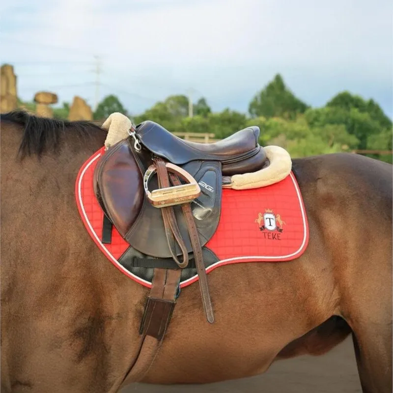 Equestrian Saddle Mat Obstacle Race Dressage Sweat Drawer Horse Sweat Mat Shock Resistant And Anti Slip Horseback