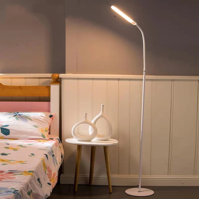 조명의 세련된 걸작: 모던한 LED 플로어 램프