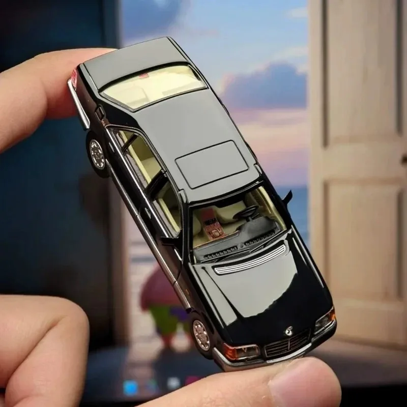 다이캐스트 WTX 1/64 스케일 W140 600SEL 블랙 그레이 컬러 시뮬레이션 합금 자동차 모델 컬렉션 디스플레이 장식품 장난감 선물