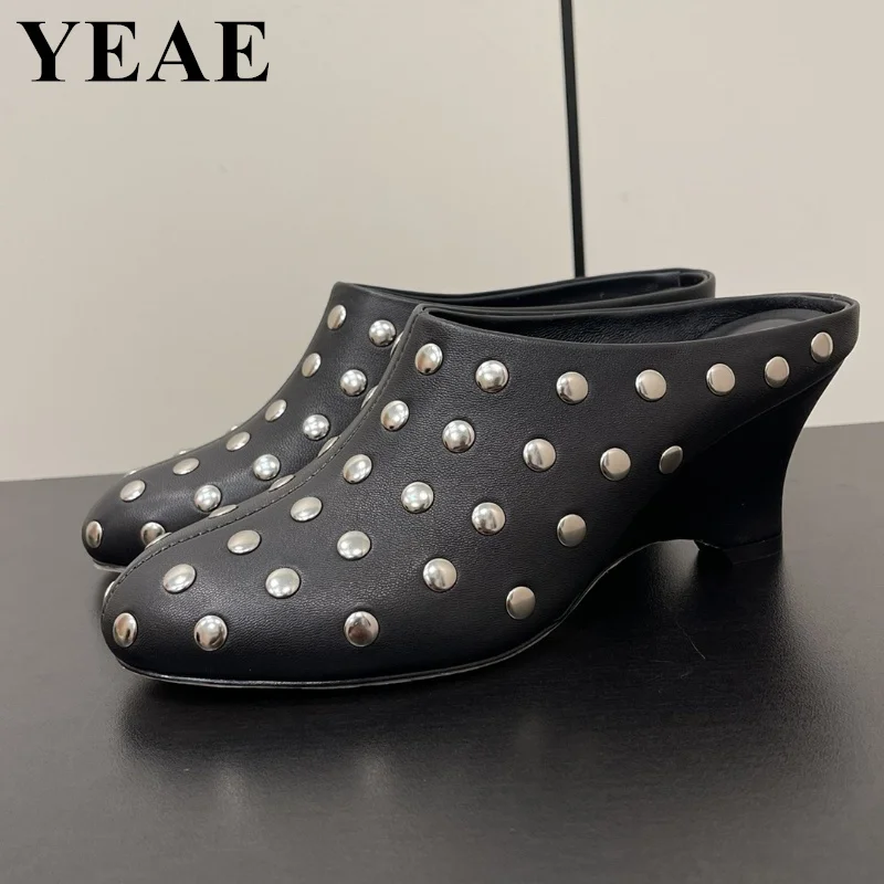 

Summer Women Slippers Round Toe Rivets Punk Leather Mules Metal Decoration Wedges Casual Party Shoes Female Outdoor Slides 2024