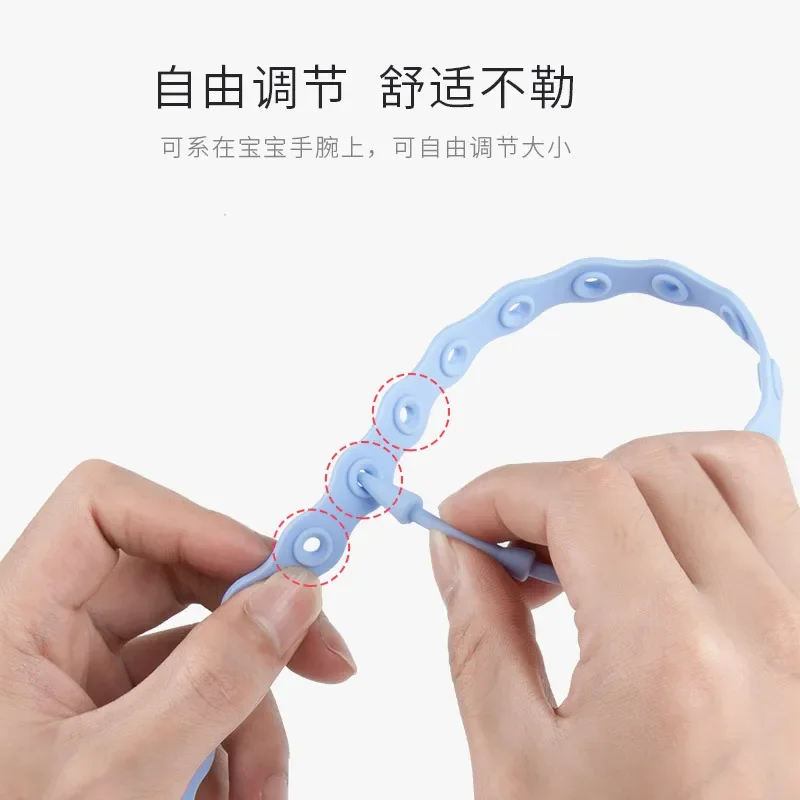 

Baby Nipple Chain Integrated Drip Proof with Food Grade Silicone Drip Proof Chain Multi-functional Molar