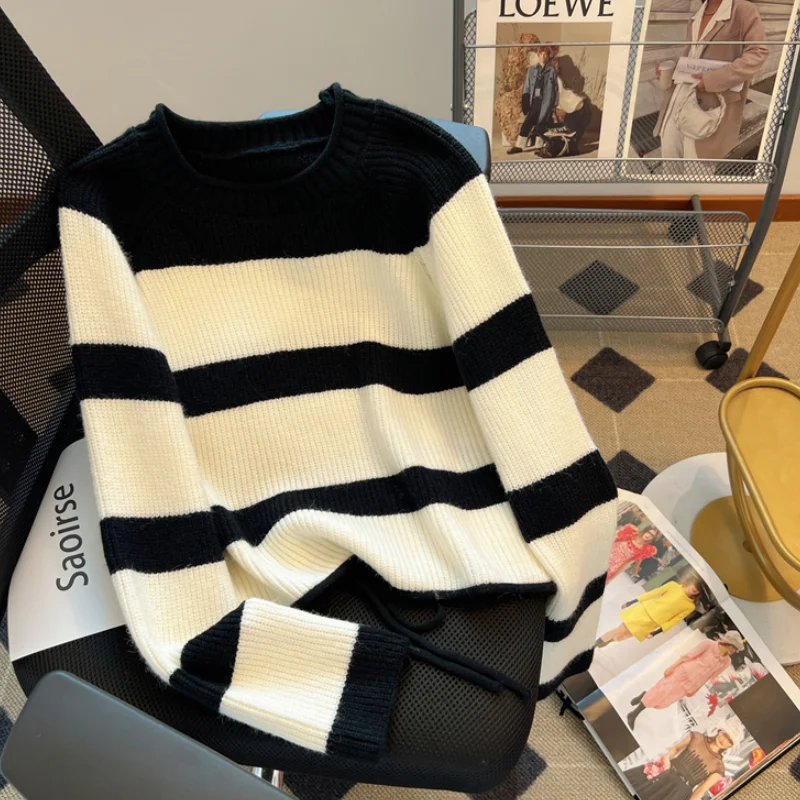 

Women Black Clothing Vintage Knitting Sweater Long Sleeve Casual Apricot Stripe Korean Fashion Baggy Female 2024 Winter NEW Tops