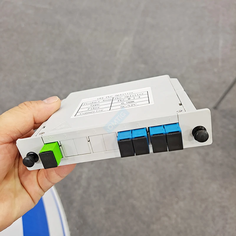 1X4 SC APC PLC Splitter Fiber Optical Box FTTH PLC Splitter Box With 1X4 Planar Waveguide Type Optical Splitter