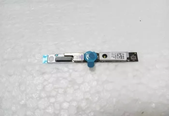

Ноутбук со встроенной камерой для DELL Inspiron 20 3052
