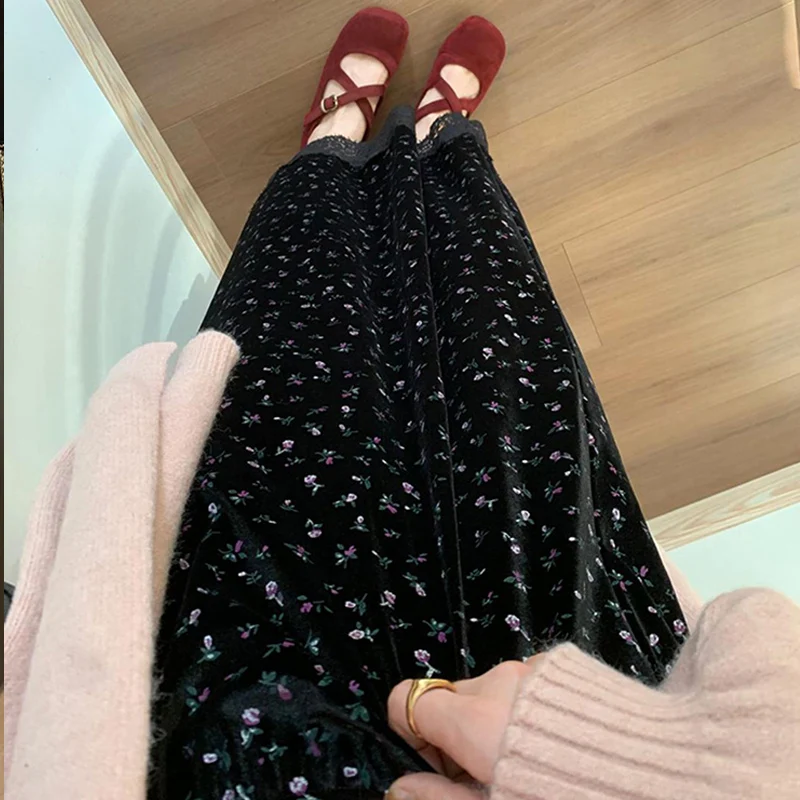 Good Quality Pregnant Woman Floral Skirts for Autumn Winter Korean Style Maternity Velour Belly Skirt Irregular Lace Patchwork
