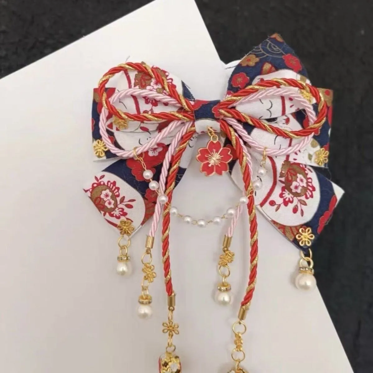 新スタイル日本の桜蝶結びヘアアクセサリーゴールドエンボス加工大型