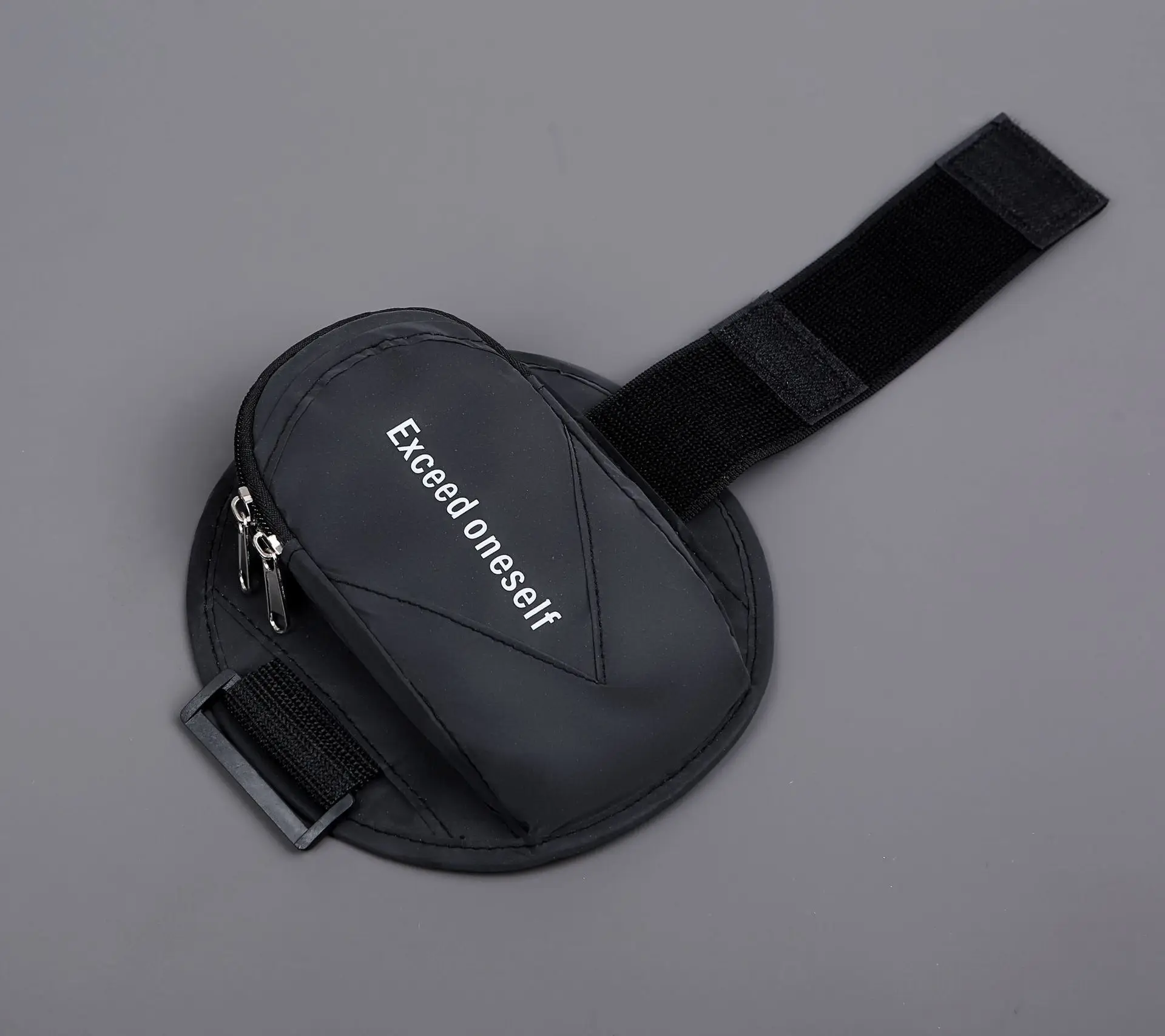 Large Outdoor Running Sports Phone Holder Armband - Universal Gym Accessory