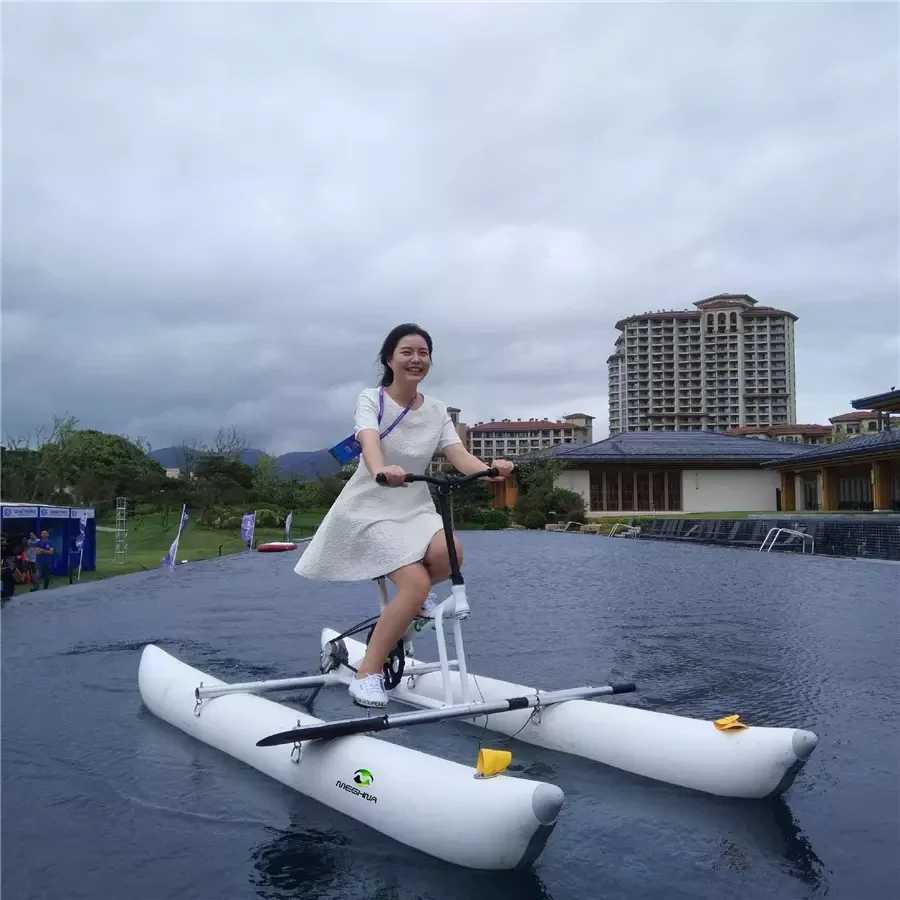 Factory Directly Supply Inflatable Floating Waterbick Bicycle Water Game