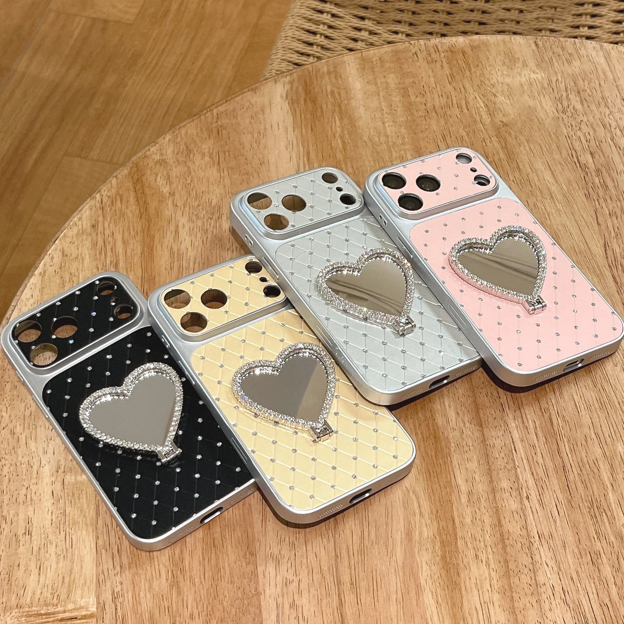 Invisible Bracket Case With Mirror And Heart For Iphone 16 Pro Max_voghion.com