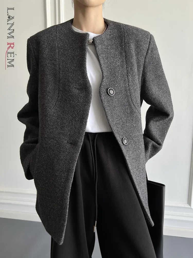 

[LANMREM] Gray Office Lady Woolen Blazers For Women 2024 Spring New Round Neck Single Breasted Warm Designer Coats 26D7991