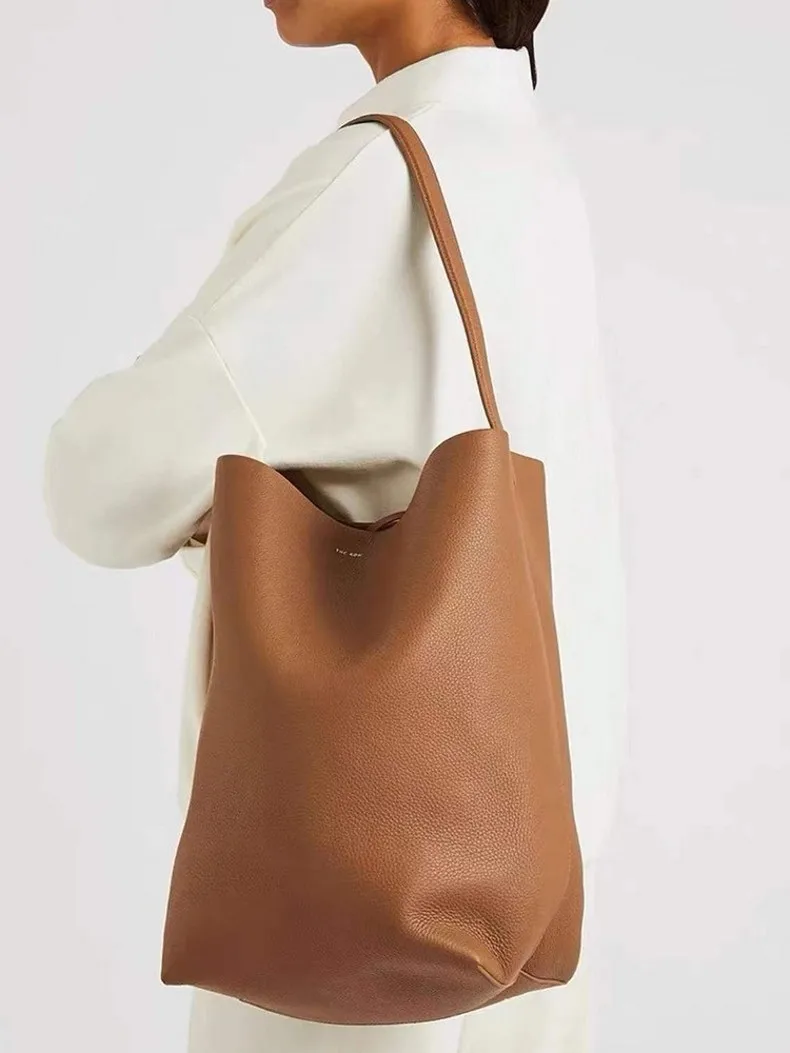High-end, niche bags, large-capacity bucket bags, commuter mom bags, single-shoulder bags, minimalist bags, tote bags